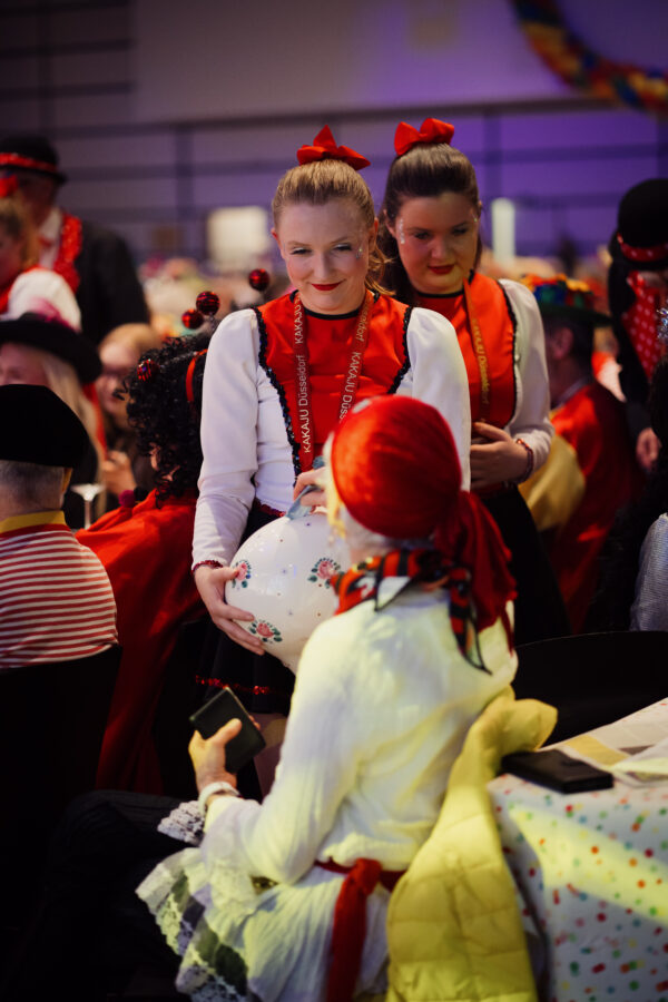 Karneval mit Haltung und sozialem Engagement der KakaJu